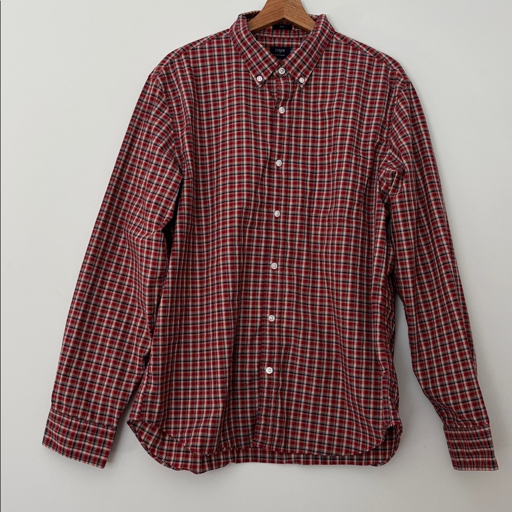 J. Crew Men's  slim XL red, white and Navy Plaid Shirt flex washed shirt